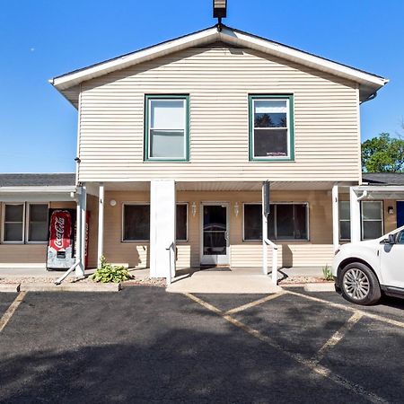 Americas Best Value Inn Jonesville/Hillsdale Exterior photo